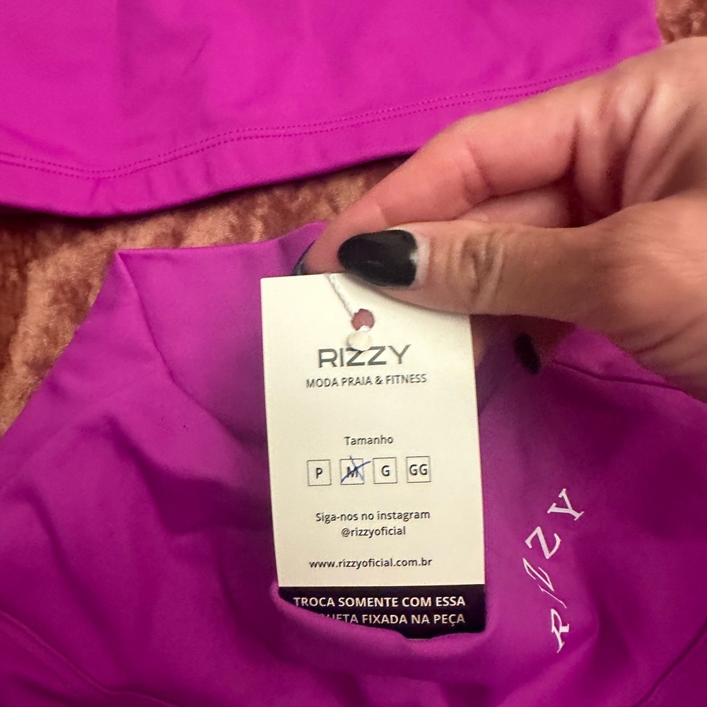 Magenta Workout Set - Picture 5 of 9